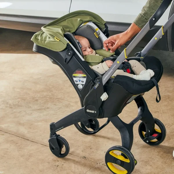 Doona Carseat & Base - Desert Green