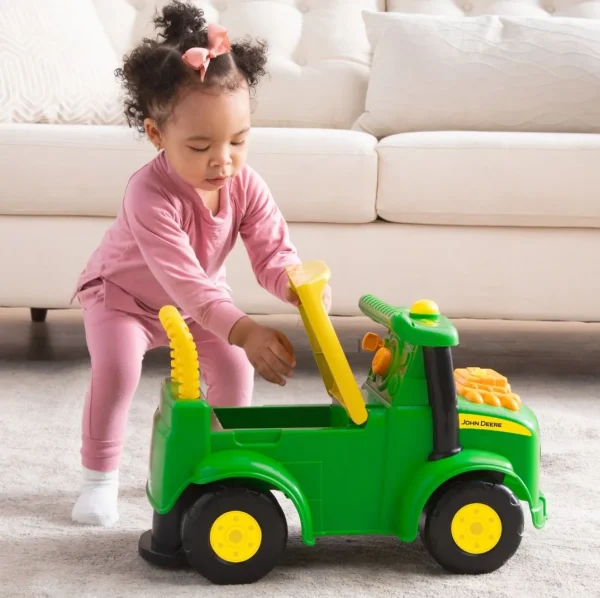 John Deere Johnny Tractor Foot to Floor Ride On