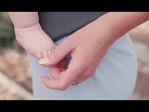 LILLEbaby LÍLLÉbaby® COMPLETE™ Airflow Baby Carrier