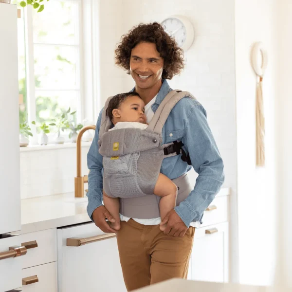 LILLEbaby LÍLLÉbaby® COMPLETE™ Airflow Baby Carrier