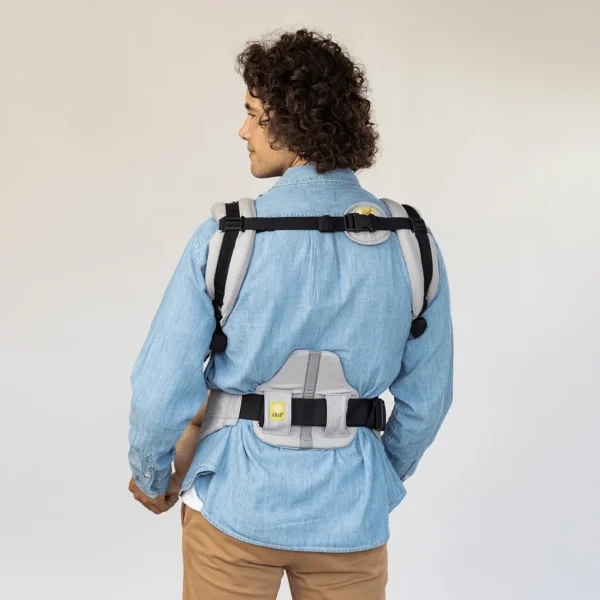 LILLEbaby LÍLLÉbaby® COMPLETE™ Airflow Baby Carrier