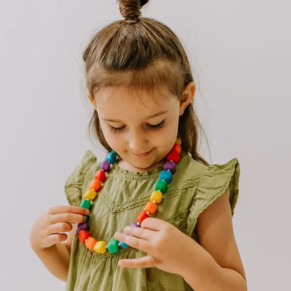 Jellystone Princess & The Pea Necklace - Bright